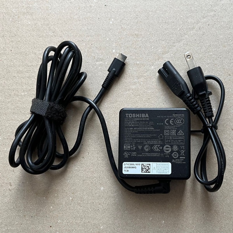 TOSHIBA 純正ACアダプター 20V 2.25A/ 15V 3A/ 9V 3A/ 5V 3A Type-C 45W PA5279U-1ACA 動作品拍卖