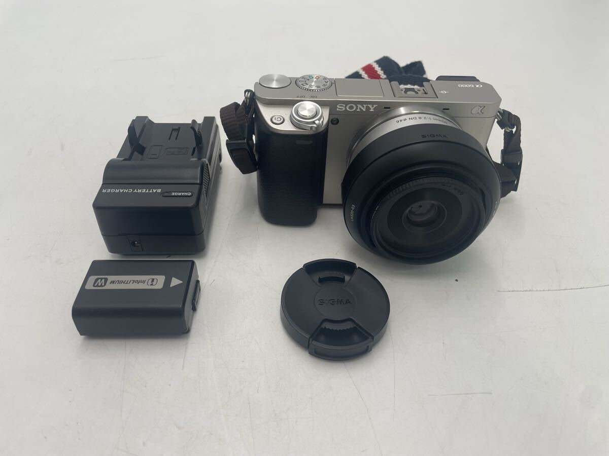 Y【1円スタート】 SONY α6000 ミラーレス一眼カメラ ソニー ILCE-6000 シルバーカラー ミラーレス 充電器付き拍卖