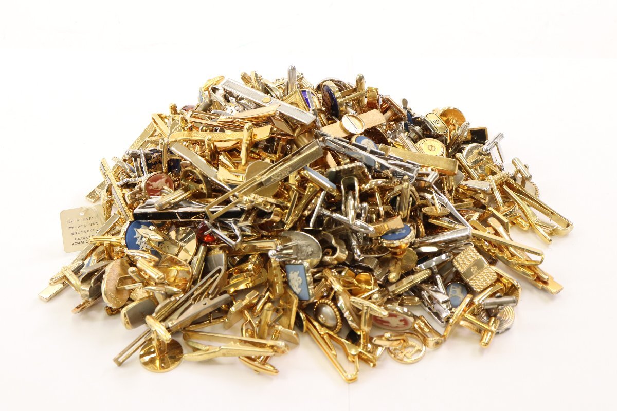 【総重量1.7kg】YSL/ジバンシイ/ディオール/バーバリー/ダンヒル 等 ノーブランド含む ネクタイピン カフス メンズ 小物 まとめ 3190-SM拍卖