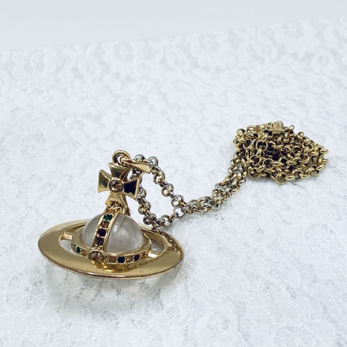 S-15919 VivienneWestwood ヴィヴィアンウエストウッド スモール オーブ ペンダント ネックレス ゴールド ラインストーン 王冠 63020096拍卖
