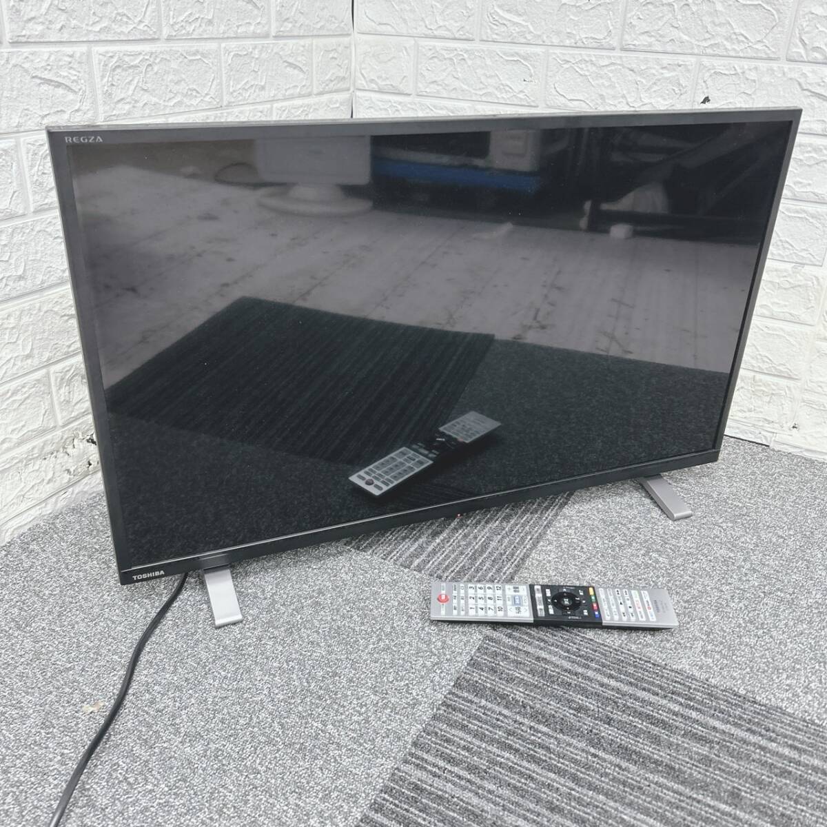 【1円スタート!】2024年製 TOSHIBA REGZA 32V34 32V型 液晶テレビ リモコン付 動作確認済 液晶 テレビ ブラック / JB599-家財便A拍卖