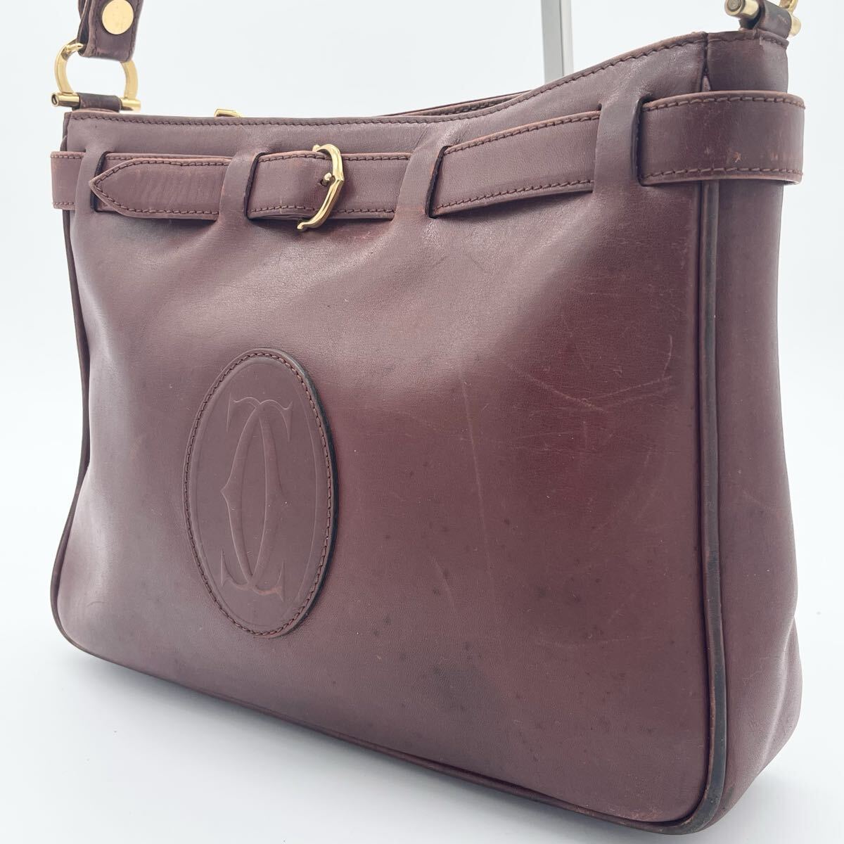 Cartier カルティエ ショルダーバッグ レザー ボルドー系 マストライン ゴールド金具 ベルトデザイン デカロゴ vintage拍卖