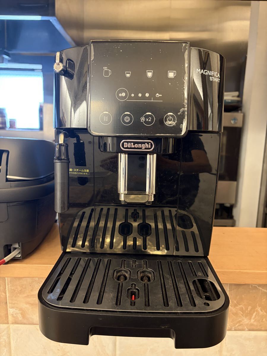 デロンギ DeLonghi 全自動コーヒーマシン マグニフィカ エスプレッソマシン MAGNIFICA マグニフィカS ブラック 格安売り切り拍卖