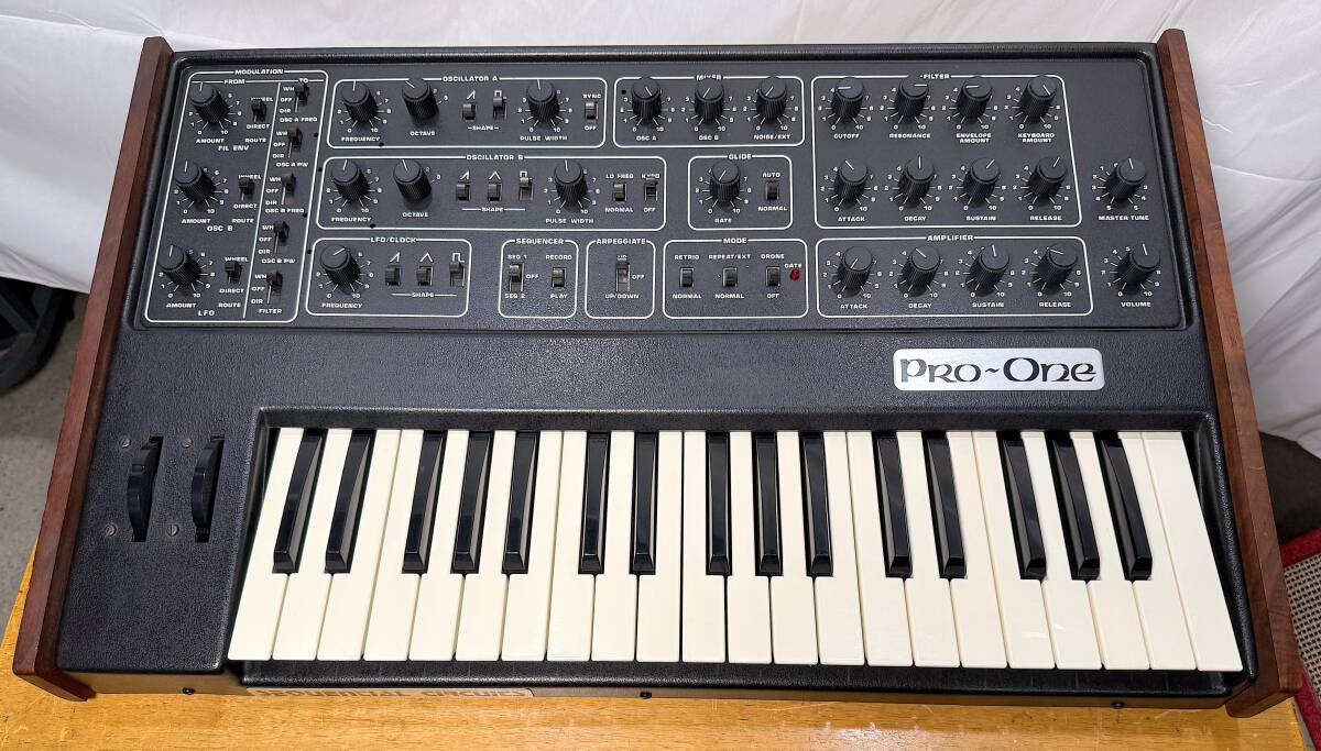 ■□ 動作品 □■ 1982年製 SEQUENTIAL CIRCUITS PRO-ONE シーケンシャル サーキット 簡易メンテナンス済み&送料無料!!!拍卖