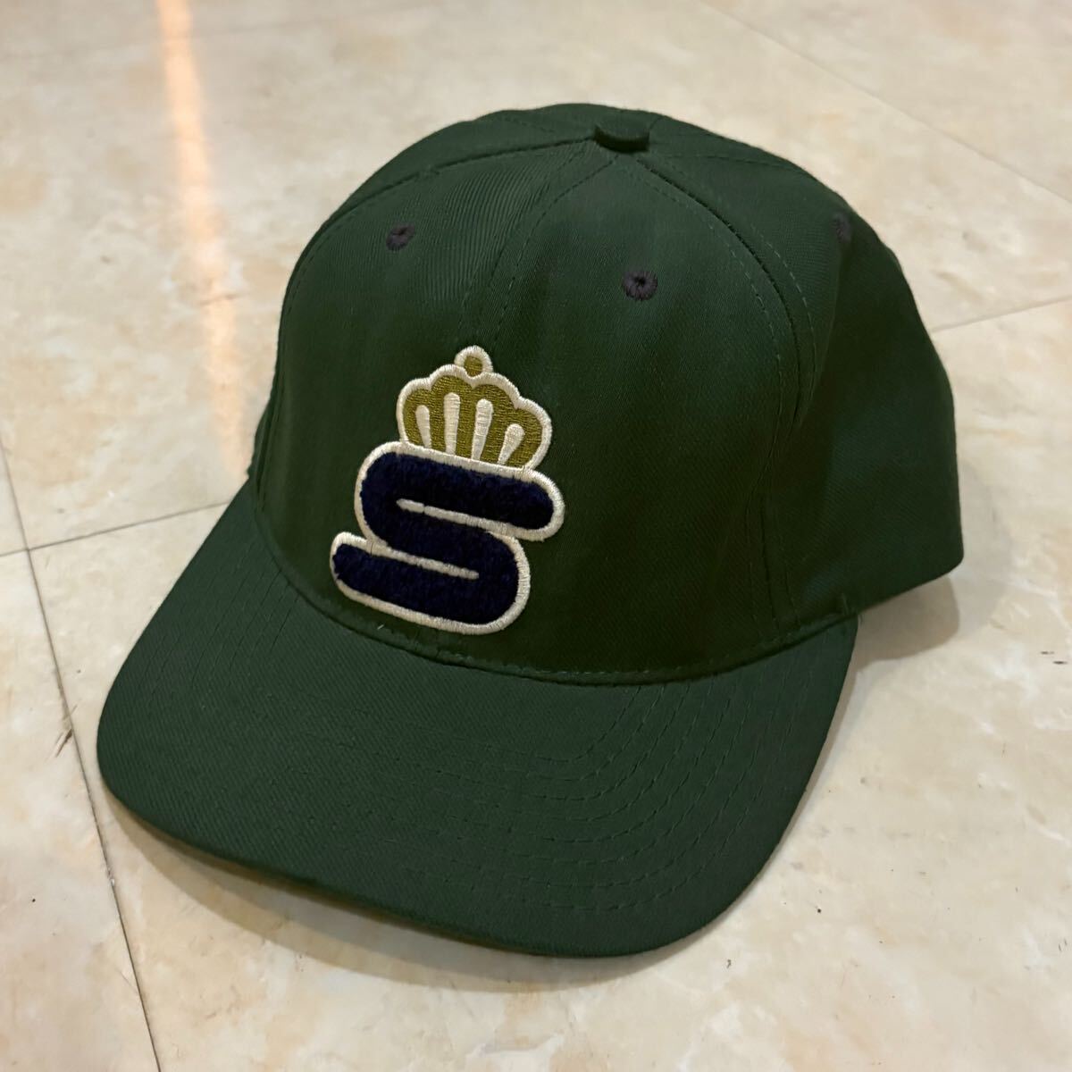 90s old stussy 白タグ キャップ sロゴ クラウン ステューシー 80s 黒タグ 古着 初期 vintege supreme キャップ グリーン 帽子拍卖