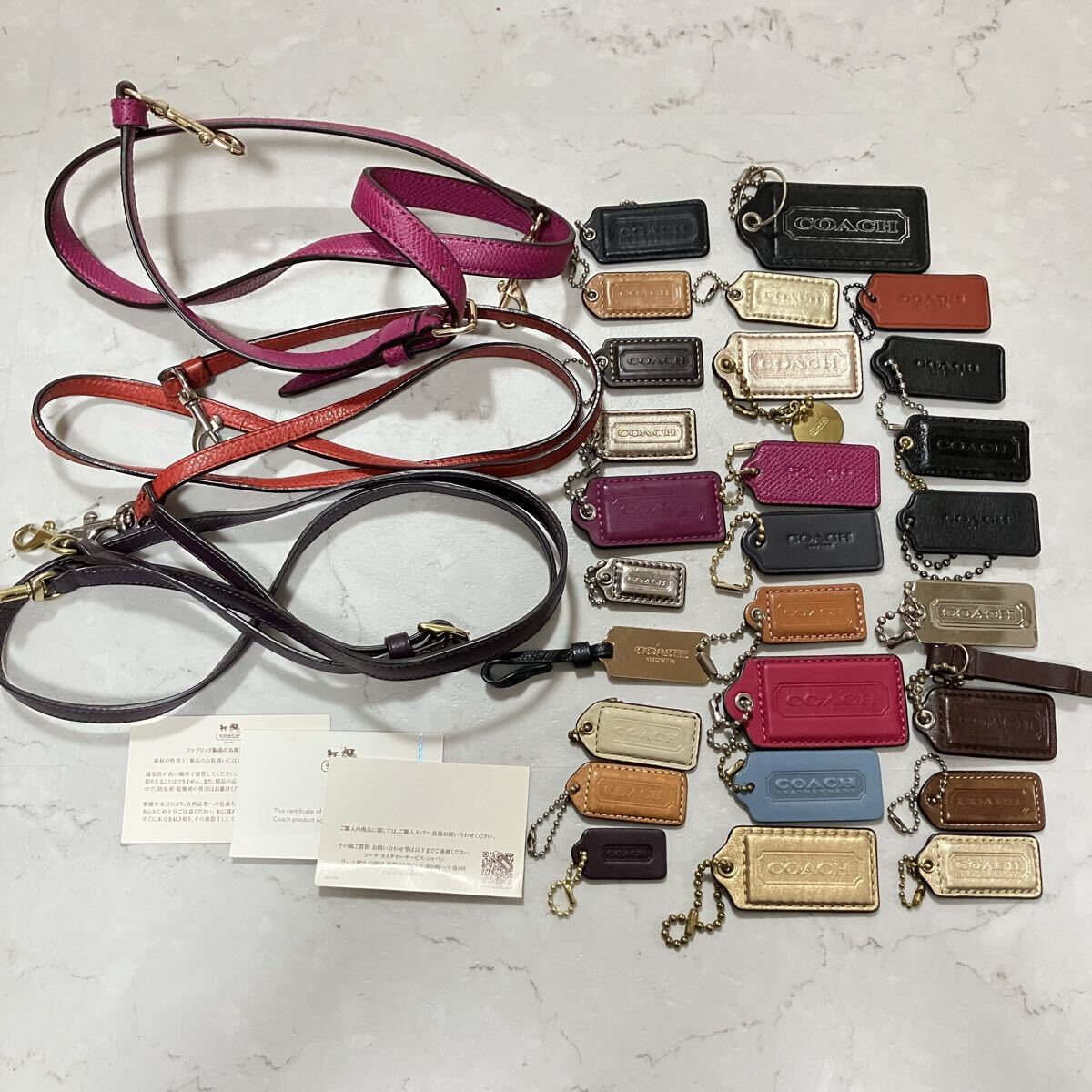 【大量まとめ】 COACH コーチ タグ27点 チャーム キーホルダー バッグチャーム ハングタグ ショルダーストラップ3点 カード3点 セット拍卖