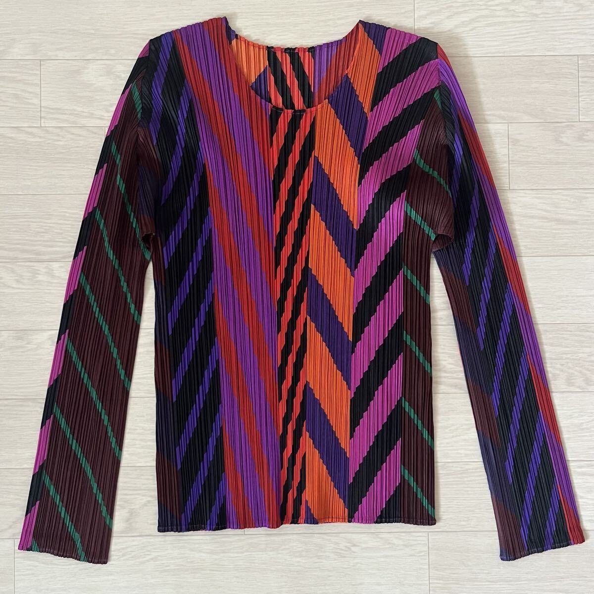 極美品 サイズ4 PLEATS PLEASE ISSEY MIYAKE リーツプリーズ イッセイミヤケ PP23-J0695 総柄 幾何学柄 プリーツ 長袖 カットソー トップス拍卖