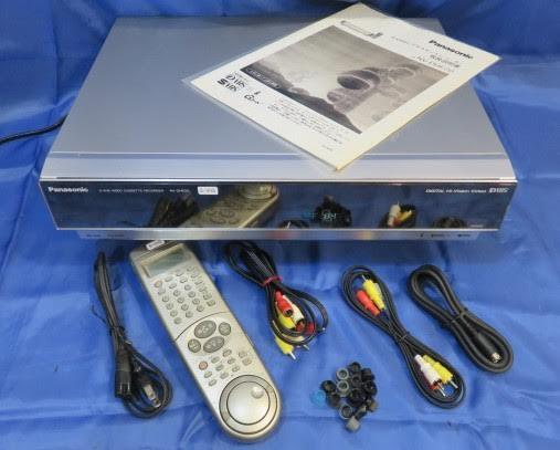 D-VHSビデオカセットレコーダーPanasonicパナソニックNV-DHE20最高級VHSビデオデッキ添付リモコンS端子RCAピン美品ジャンク拍卖