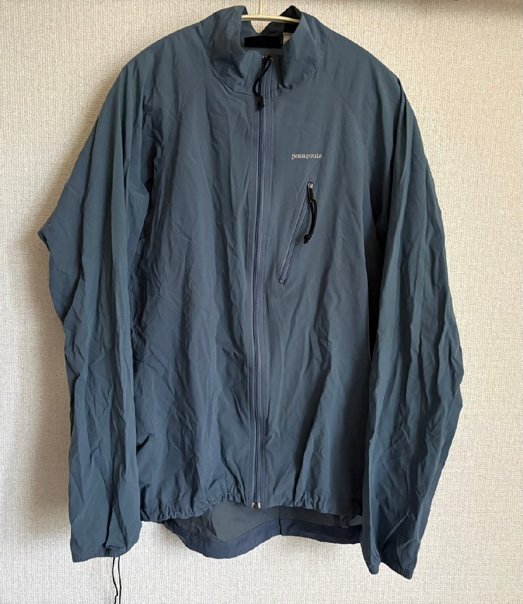 ■patagonia パタゴニア フーディ二 ナイロン ジャケット Lサイズ チャコールグレー ★拍卖