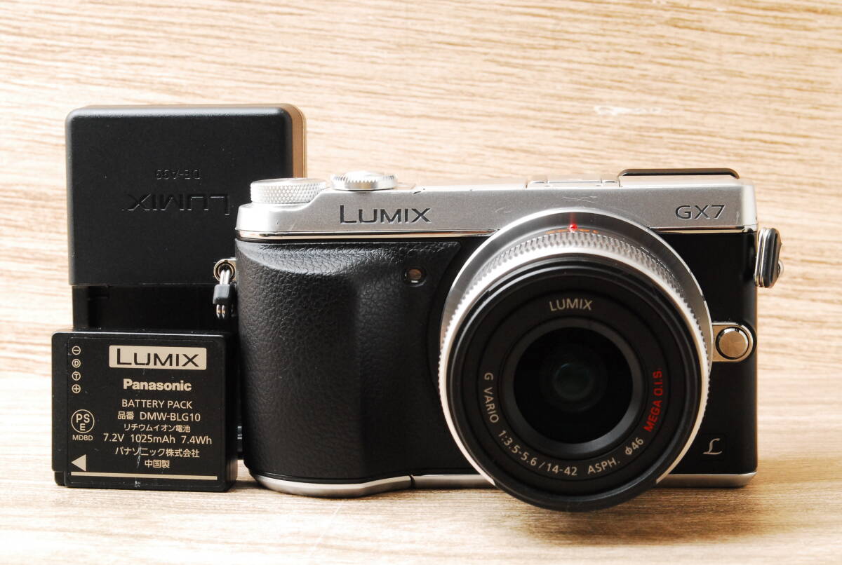 ■美品■ パナソニック Panasonic LUMIX DMC-GX7 + G VARIO 14-42mm F3.5-5.6 MEGA O.I.S. ショット数わずか1600! #1319拍卖