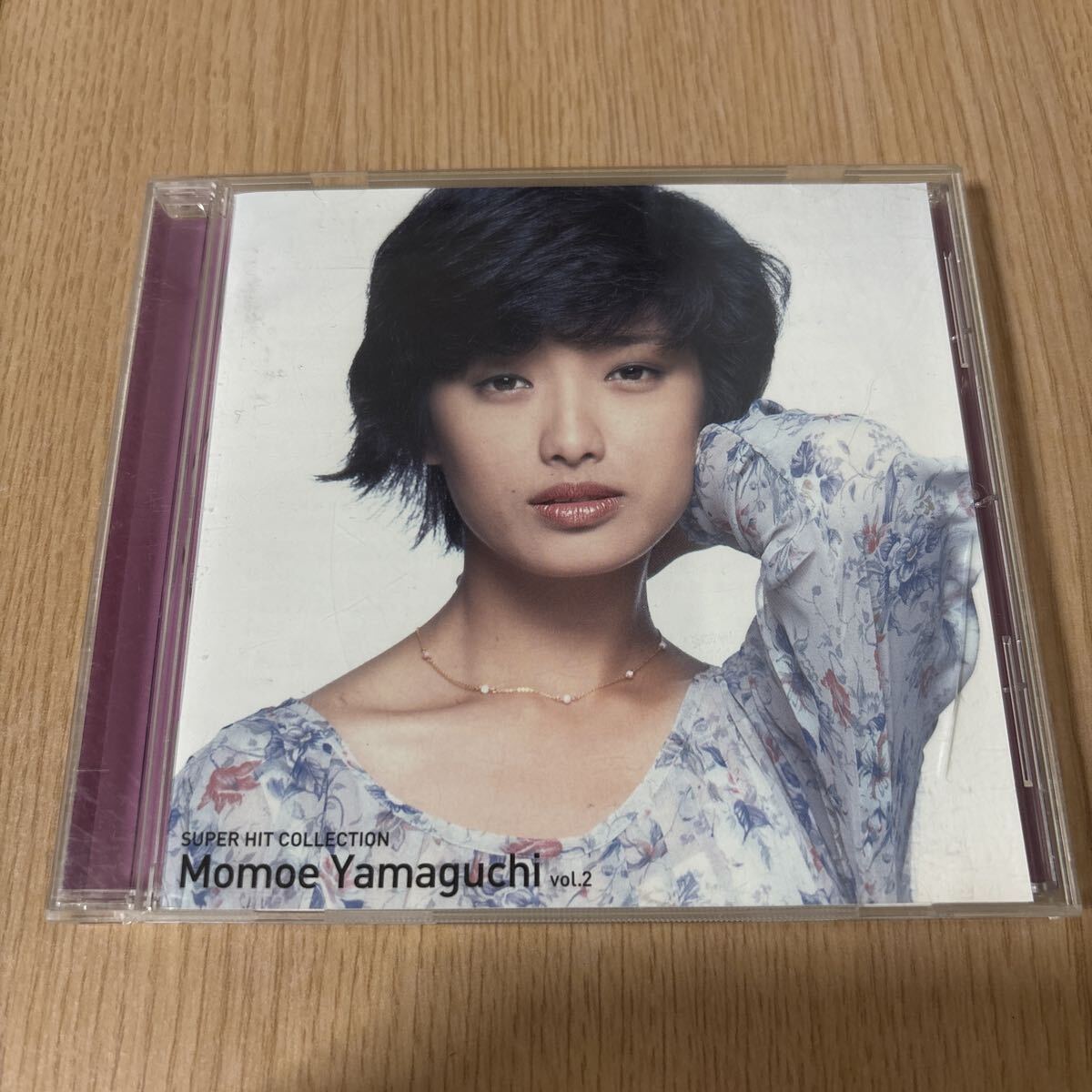 7304 山口百恵 / SUPER HIT COLLECTION vol.2/ 後期ヒット曲16曲収録「秋桜」「ロックンロール・ウィドウ」「謝肉祭」収録ベスト盤拍卖