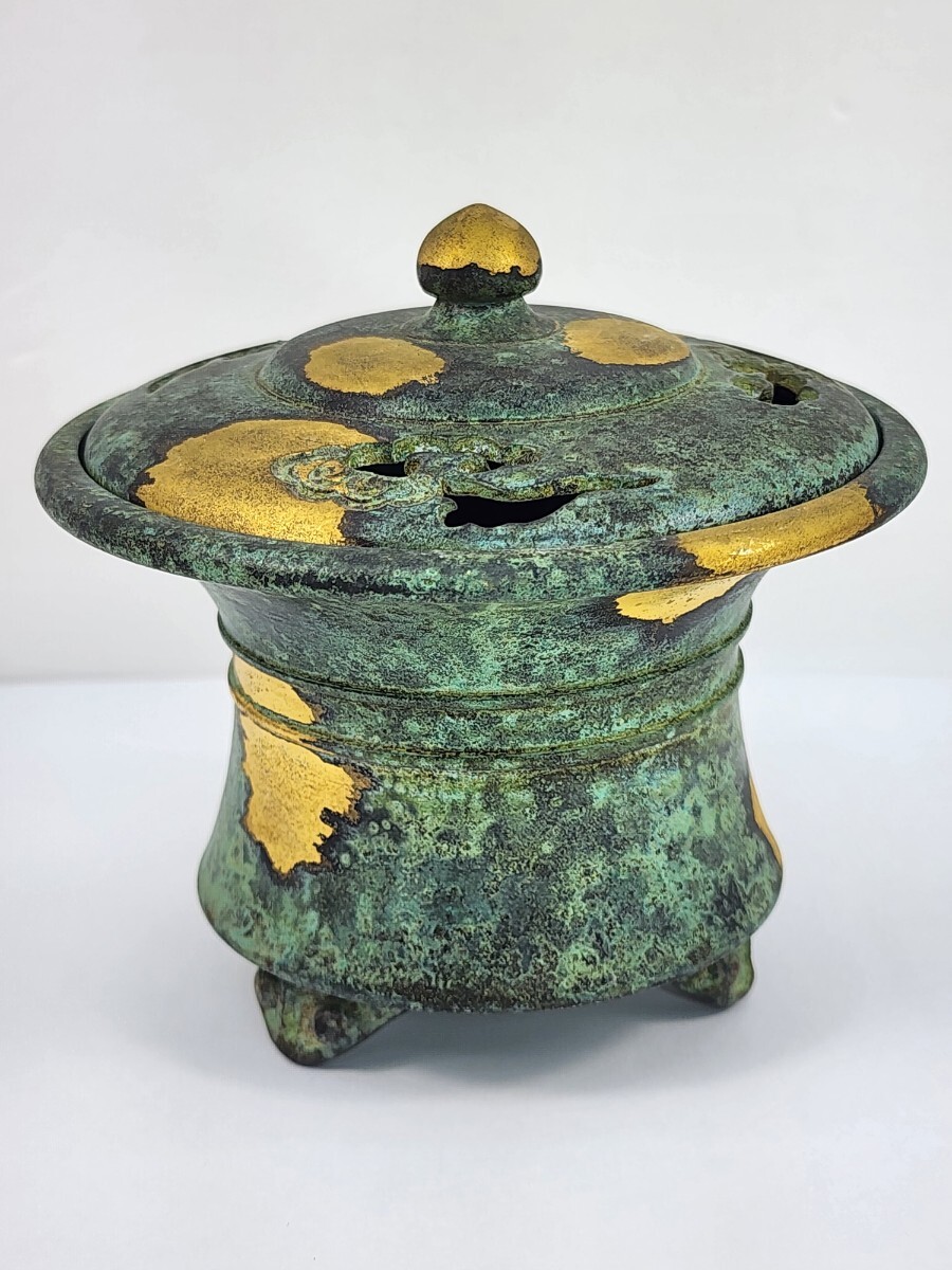 四世 秦蔵六 造 塗金銅 香炉 瑞雲 塗金 青銅 三足香炉 香道具 茶道具 骨董 古美術拍卖