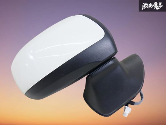 【保証付】ダイハツ 純正 LA250S キャスト ドアミラー サイドミラー 右 右側 運転席側 9P 電動格納 ソリッド 白系 87910-B2K30-02 即納 棚拍卖
