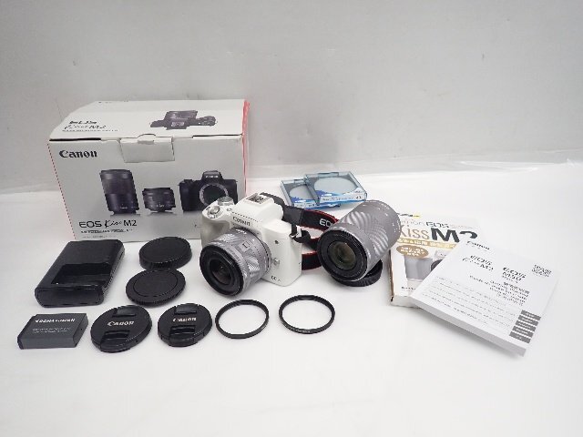 CANON キヤノン ミラーレス一眼カメラ EOS KISS M2 ダブルズームキット バッテリーx2/充電器付き ∩ 76027-1拍卖