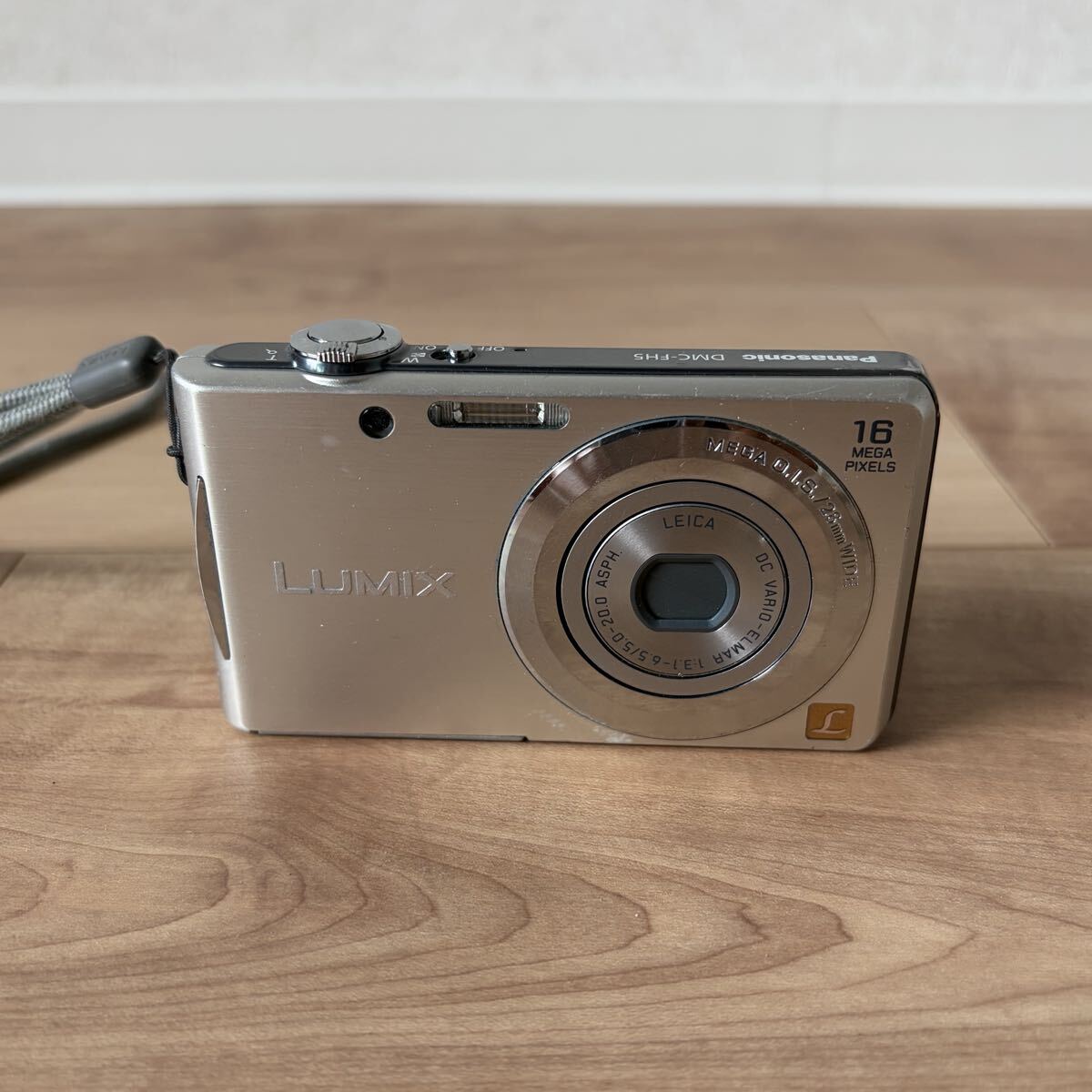 【美品】Panasonic LUMIX DMC-FH5 デジタルカメラ 通電確認なし拍卖