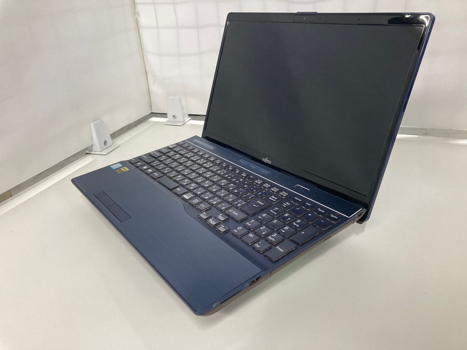FUJITSU/ノート/SSD 512GB/第8世代Core i7/メモリ4GB/4GB/WEBカメラ有/OS無-260512002752936拍卖