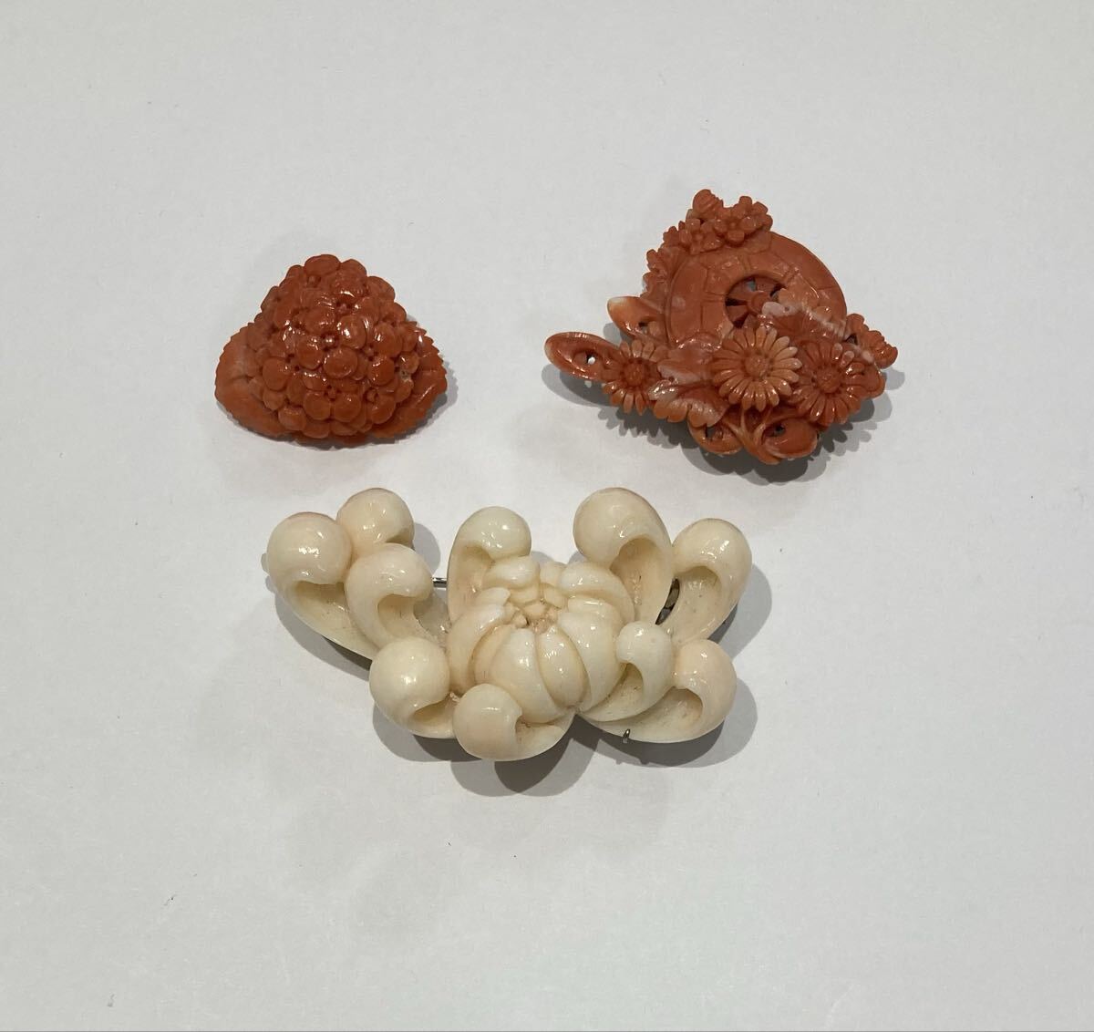 9795 珊瑚 アクセサリー 和装小物 帯留 ブローチ サンゴ拍卖
