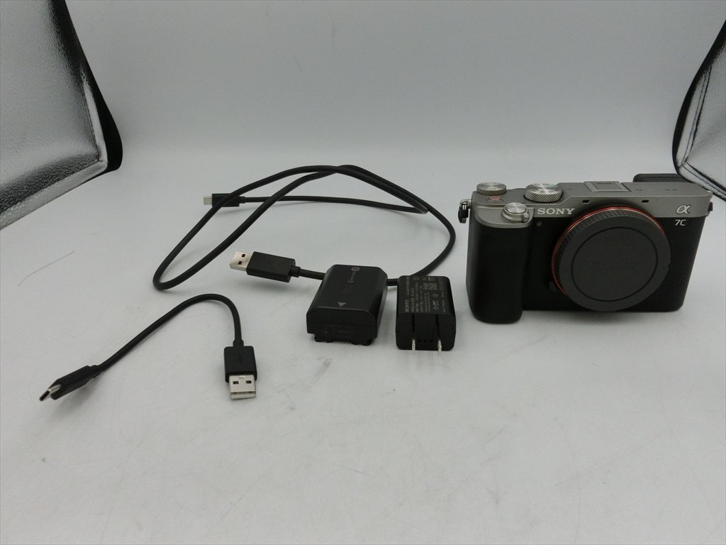 T【8l-64】【60サイズ】1円~/SONY ソニー/軽量フルサイズ ミラーレス一眼カメラ α7C ILCE-7C シルバー/簡易動作確認済拍卖