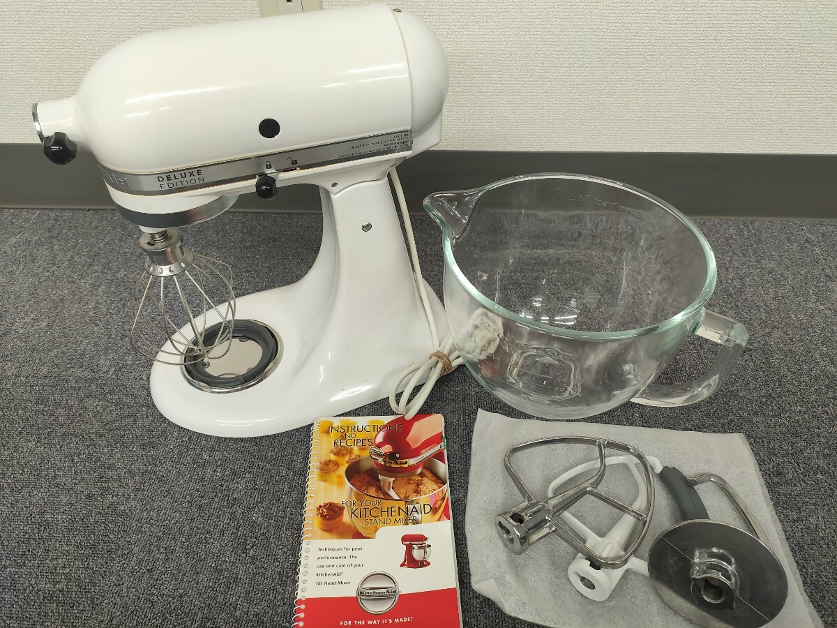 E62902032613 KitchenAid キッチンエイド KSM154GBOWHO スタンドミキサー ホワイト 説明書・ボウル有 調理器具 現状品 中古拍卖