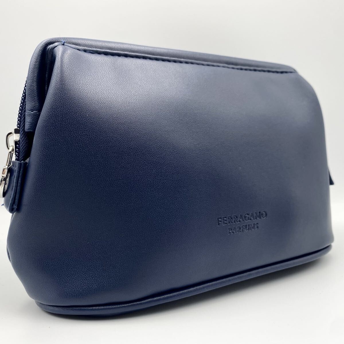 1円【新品未使用】Salvatore Ferragamo サルヴァトーレフェラガモ ガンチーニ セカンドバッグ ポーチ クラッチバッグ ロゴ ビジネス メンズ拍卖