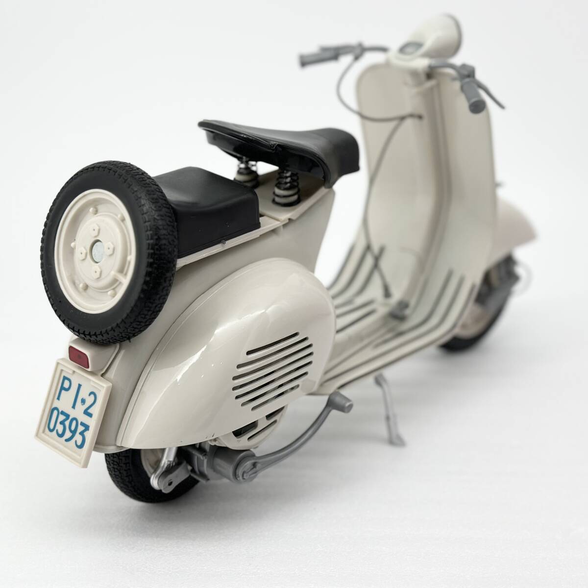 1/6 スケール【ニューレイ】ベスパ 150VL 1T 1955 ベージュ ☆可動フィギュアやドールなどにも。拍卖
