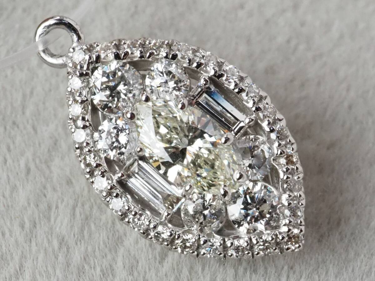 【10183P】Pt900 天然ダイヤモンド 計0.88ct/0.20ct.0.68ct/1.88g ペンダントトップ拍卖
