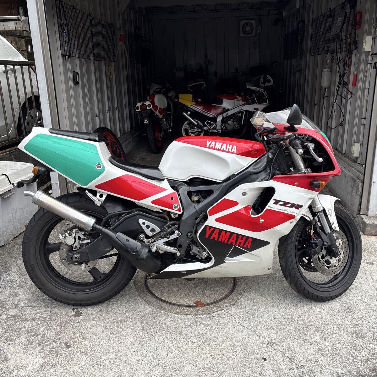希少 YAMAHA TZR250R 3XV 2スト RGV KR RZ RZR TZR NSR拍卖