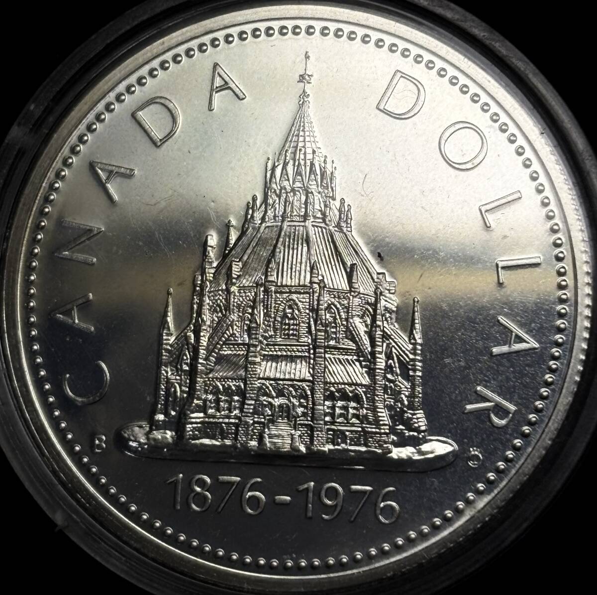 【カナダ大型銀貨】(1976年銘 23.3g 直径36mm)拍卖