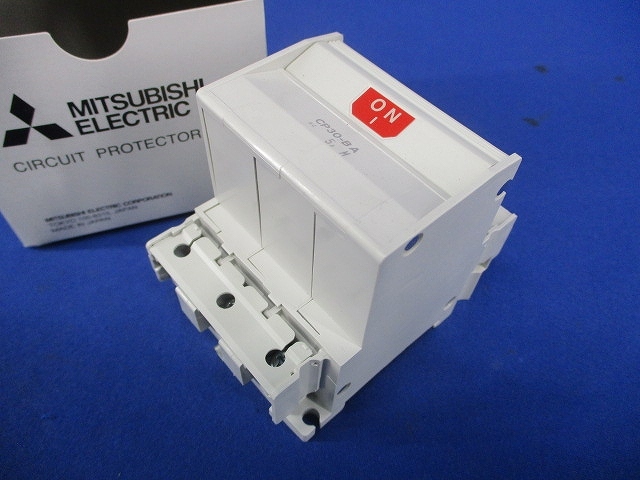 サーキットプロテクタ 3P3E5A CP30-BA3P3E5A拍卖
