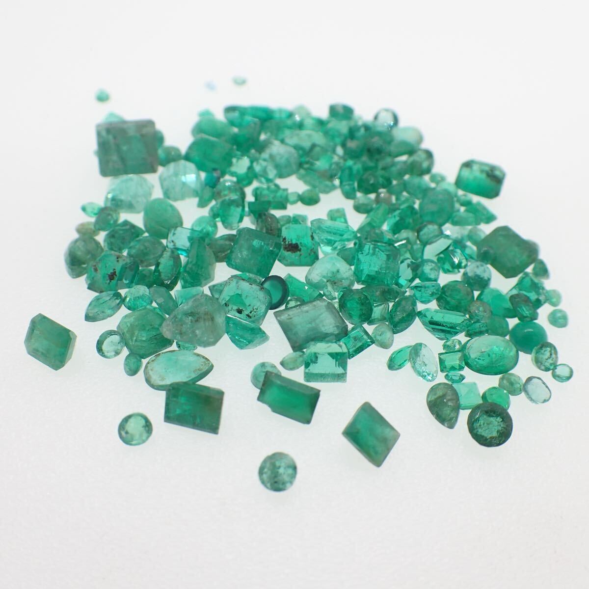 【1000円〜】天然石・合成石・外し石 エメラルド 大量まとめ売り 25.78ct ルース カボション ファセット 色石 ジュエリー素材拍卖