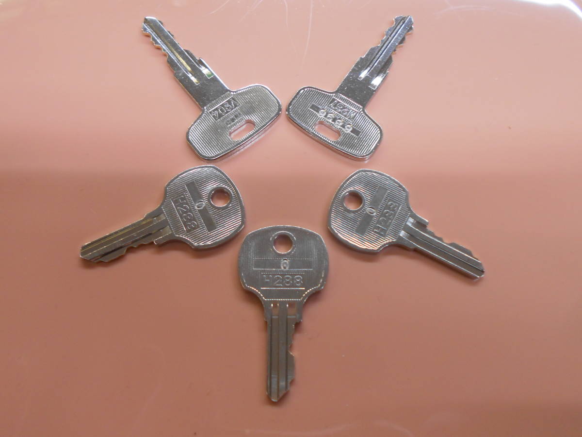 【送料無料】計5本 複製品 キー 高所作業車 idec 0番キー3本 6896キー2本 【コピーキー】拍卖
