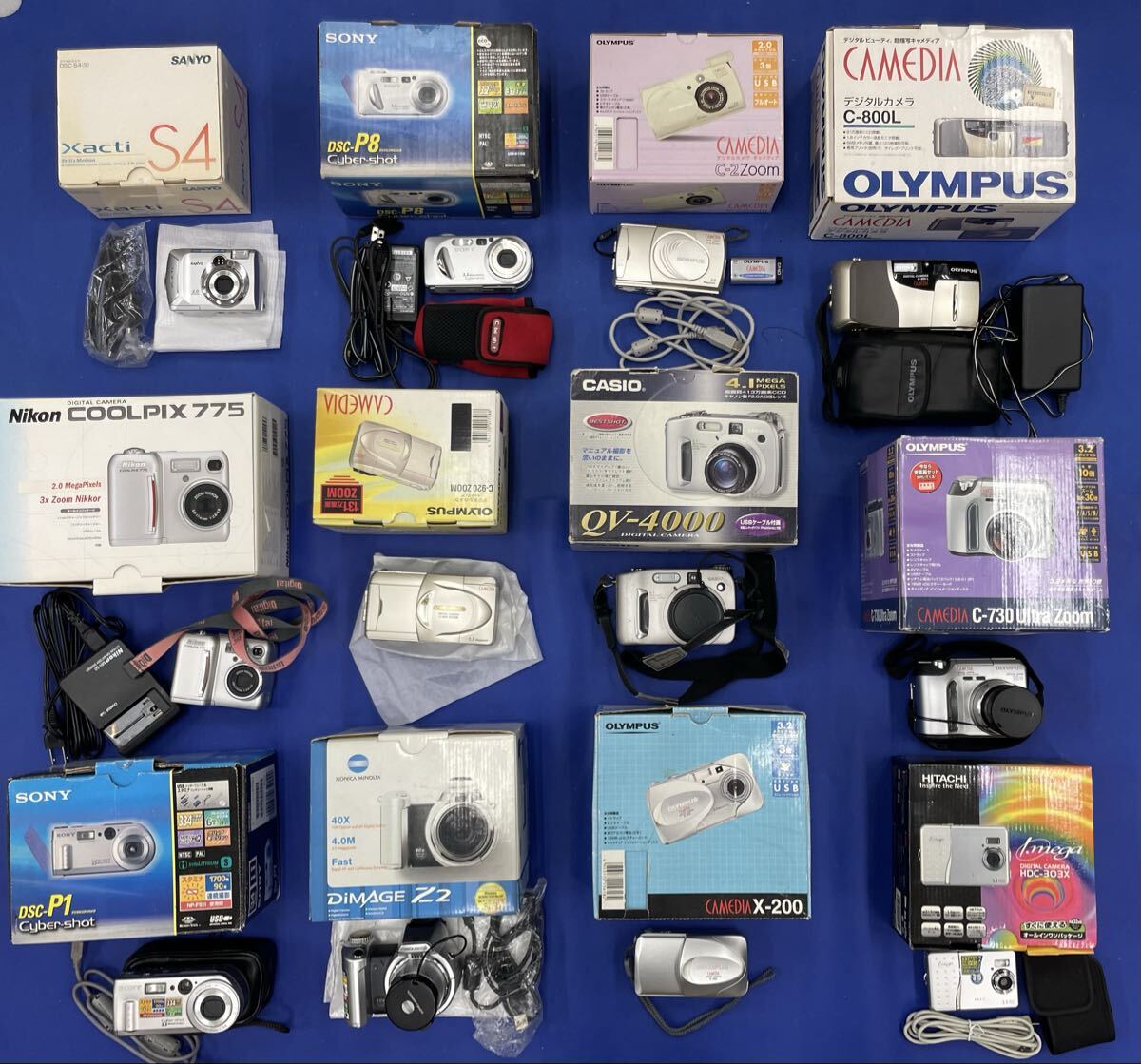 (F25)12個 デジタルカメラ まとめ売り Nikon COOLPIX 775 OLYMPUS CAMEDIA X-200 SONY DSC- P1 MINOLTA など 動作未確認 箱付き 拍卖