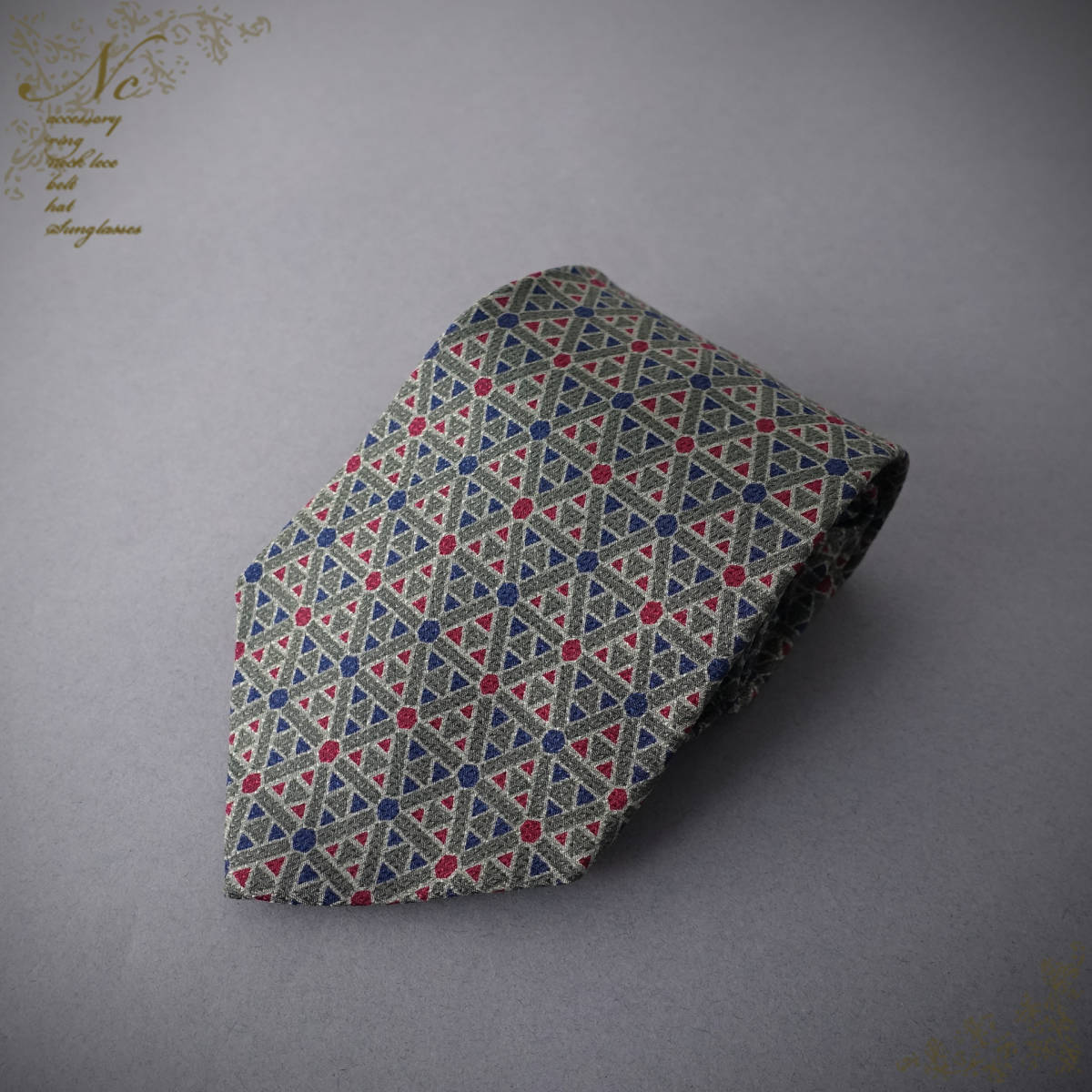 USED*Tiffany&Co./ティファニー/イタリア製シルク100%幾何学柄ネクタイ/グリーン×ネイビー×レッド拍卖