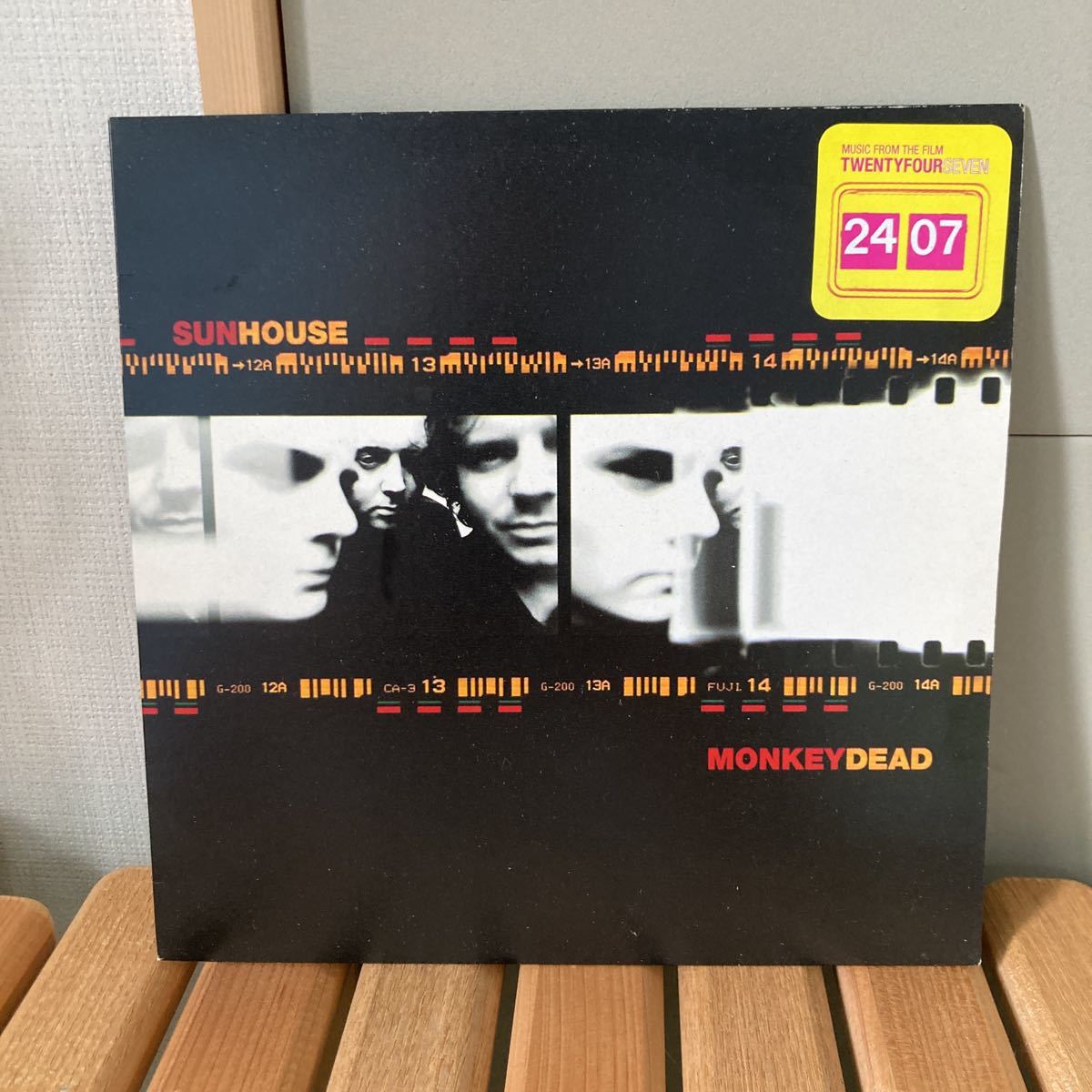 SUNHOUSE、monkey dead、7インチ、インディロック、ギターポップ、indie rock拍卖