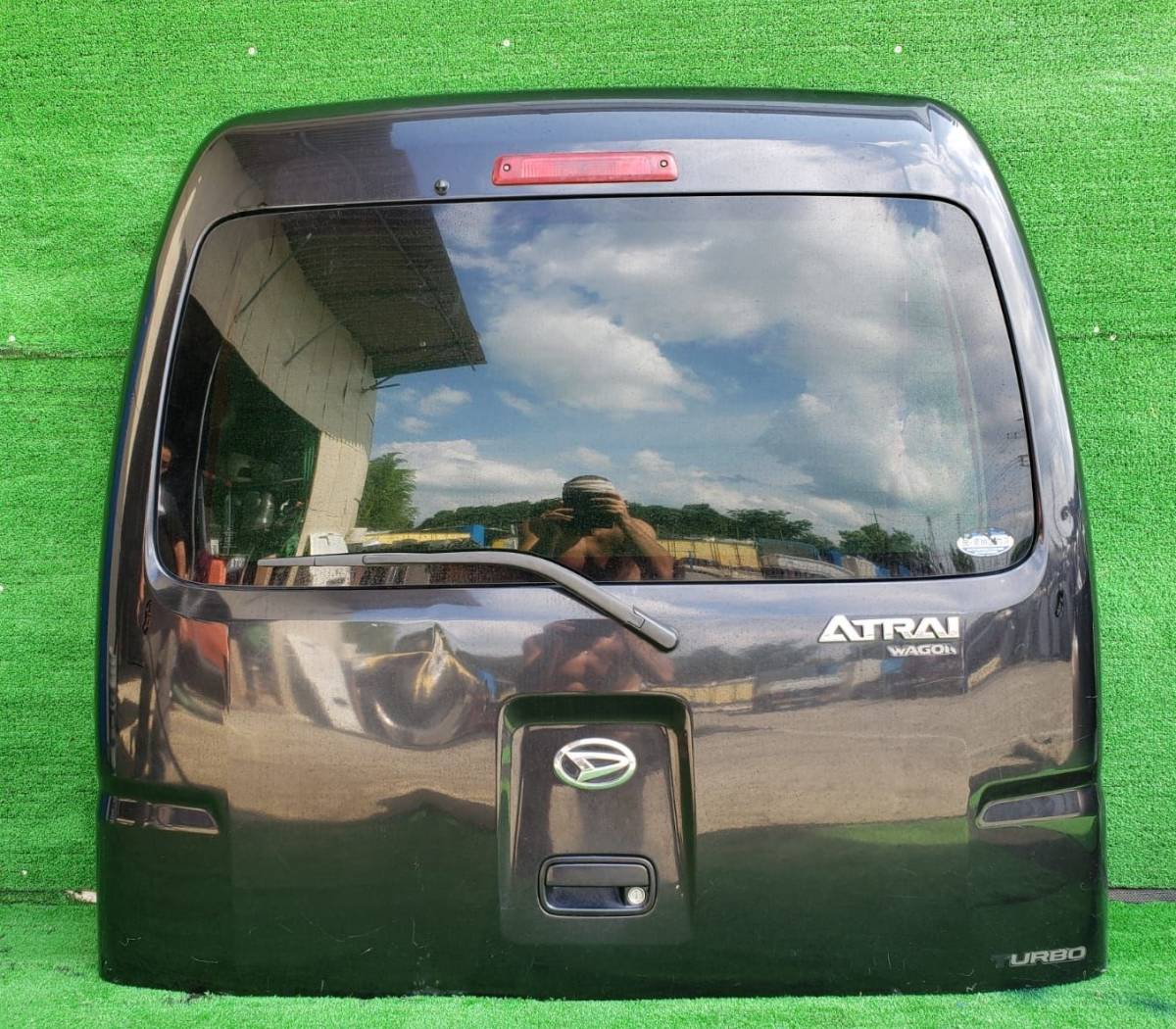 ダイハツ アトレーワゴン S320G バックドア (ブラック)拍卖