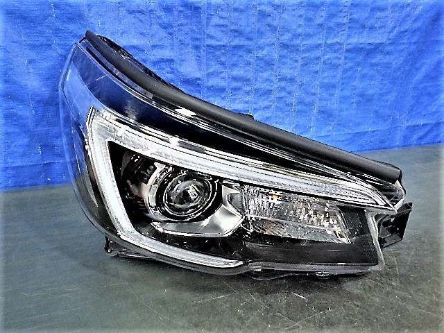 3716 フォレスター SK9 SKE 右ライト LED 100-6040L レンズ美品拍卖