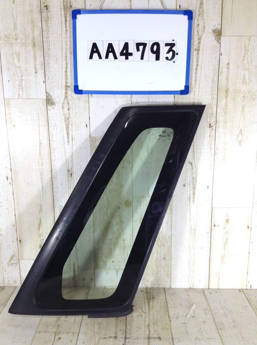 ★★★AA4793★★ JF1 ホンダ N-BOX 左フロント ガラス ピラーガラス 三角窓 コーナーガラス拍卖