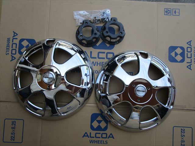 送料無料 未使用品 日野 メッキホイールキャップ その1拍卖