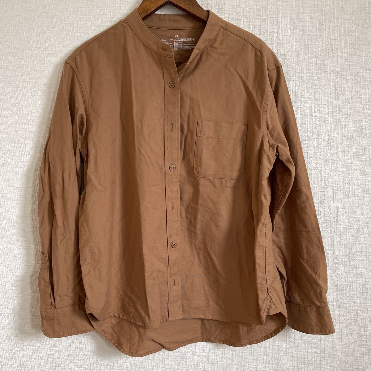 無印良品 長袖シャツ XSサイズ 綿 茶色 襟なし拍卖