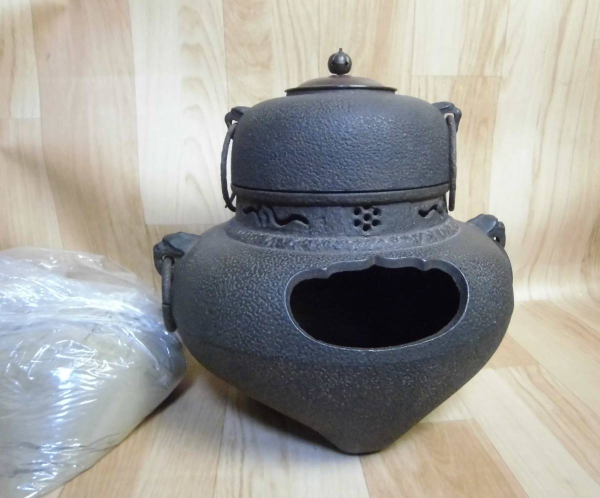 風炉釜 鬼面風炉 茶道具 鉄釜 レトロ アンティーク拍卖