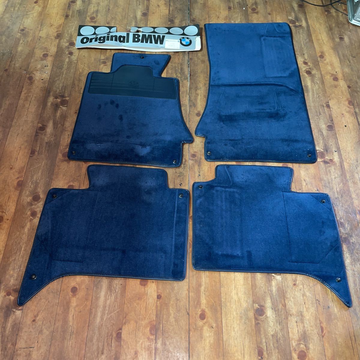ネオクラシック BMM7シリーズ 純正フロアマット E23 745 735 732 730 728 当時物拍卖