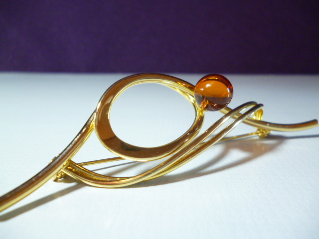 ∞ 琥珀 ブローチ ∞ アンバー 拍卖
