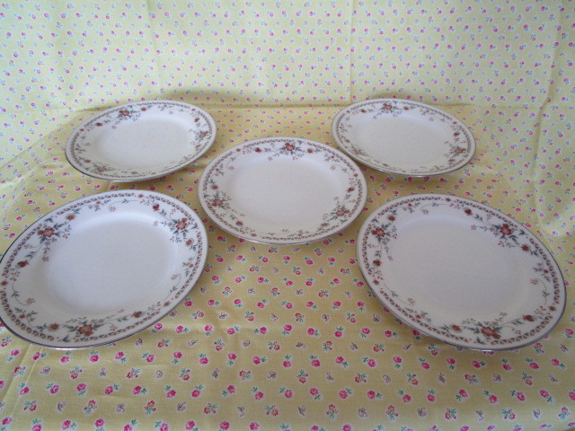 A NORITAKE「ノリタケ(アイボリーチャイナ ADAGIO)★銀彩 小花柄のケーキ皿5枚セット」~箱なし 銀彩一部にがれあり拍卖