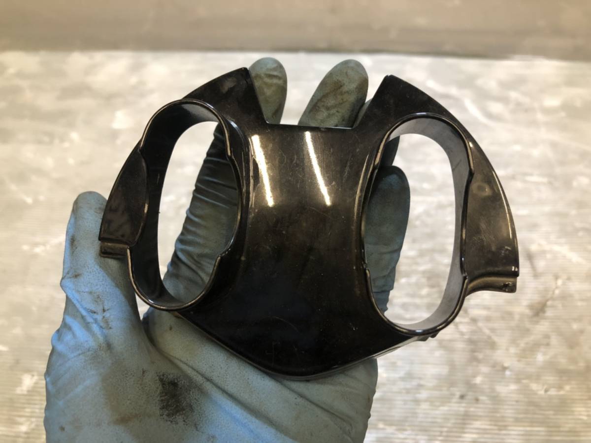 ホンダ・PCX150・KF30・純正ハンドルクランプカバー中央拍卖