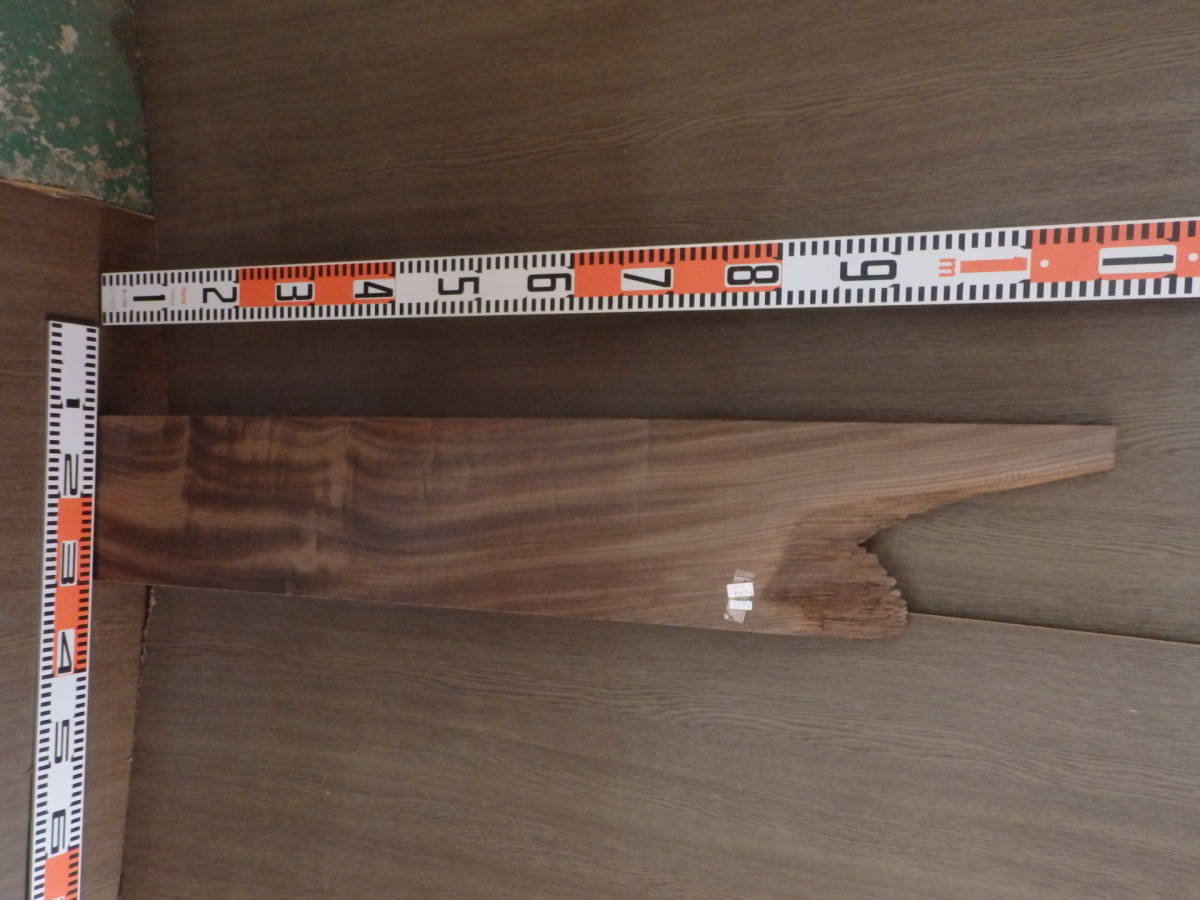 b1061631 神代欅●厚約 2cm☆無垢板1枚板 木材 板 DIY 板材 天板 棚板 テーブル 看板 花台など種類豊富!拍卖