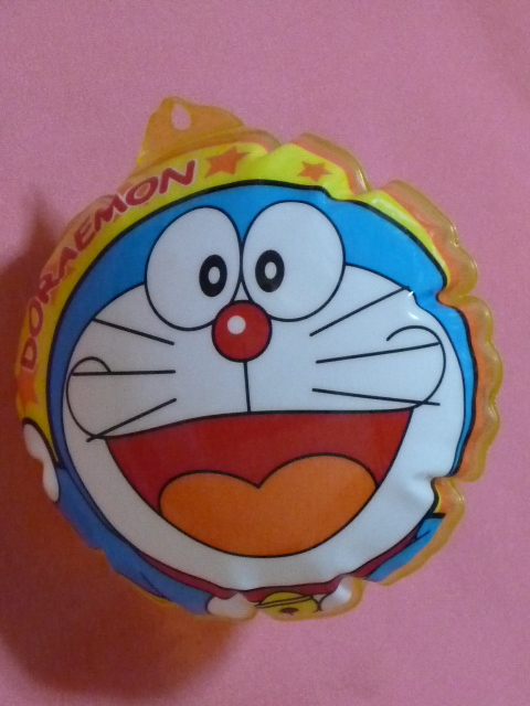 激レア!カワイイ♪2015年 藤子不二雄 ドラえもん 顔型 ビニールマスコット ☆拍卖