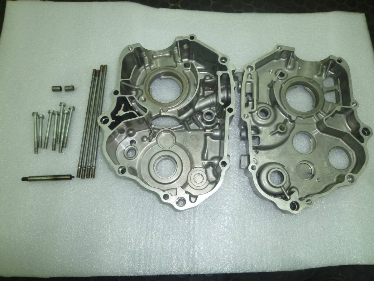 12V スーパー カブ C50 クランケース セット ウエットブラスト仕上げ ※検 横型 C D 50 70 90 AA01 HA02 z 50 j a m AB27 モンキー拍卖