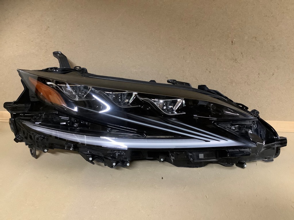 3250-K4 レクサス LS500 VXFA50 VXFA55 GVF50 ヘッドライト LED 前期 右 ☆拍卖