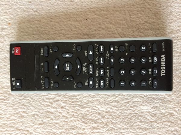 送料無料★電池フタなし★TOSHIBA★東芝★純正★DVDプレーヤー用リモコン★SE-R0254★中古★動作品★返金保証あり拍卖