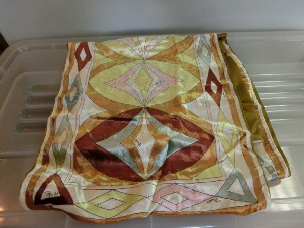 EMILIO PUCCI マフラー シルク エミリオプッチ拍卖